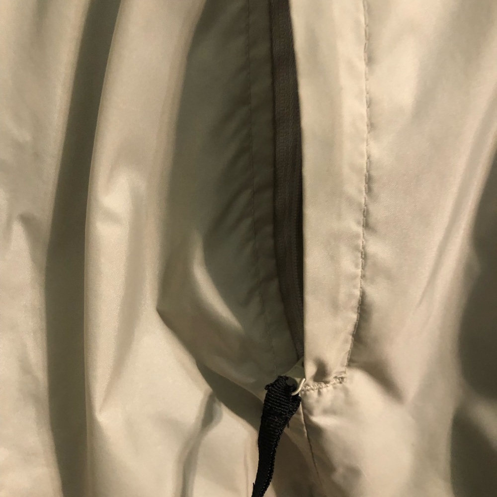 Women’s totes  fall jacket - Picture 4 of 7